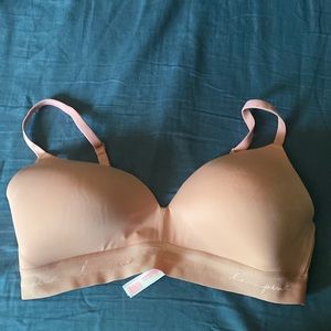 PINK/Victorias Secret Bra